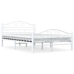 Foto van The living store metalen bedframe - wit - 210 x 127 x 85 cm - stevige lattenbodem - elegante en klassieke sfeer -