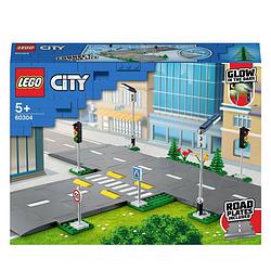 Foto van Lego® city 60304 wegkruis met verkeerslichten