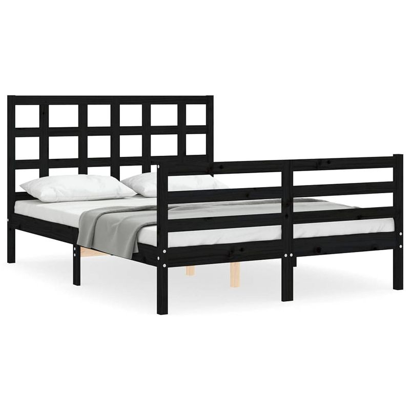 Foto van The living store bedframe massief grenenhout - zwarte - 195.5 x 145.5 x 100 cm