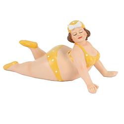 Foto van Home decoratie beeldje dikke dame liggend - geel badpak - 20 cm - beeldjes