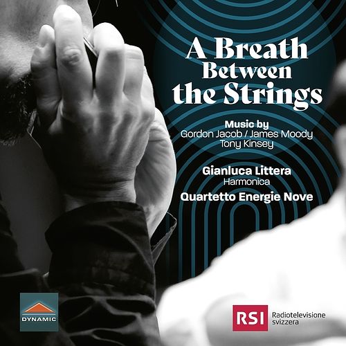 Foto van A breath between the strings - cd (8007144079659)