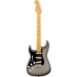 Foto van Fender american professional ii stratocaster lh mercury mn linkshandige elektrische gitaar met koffer