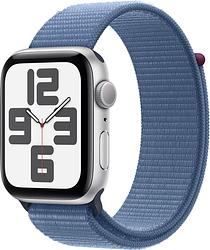 Foto van Apple watch se (2022) 44mm zilver aluminium sport loop