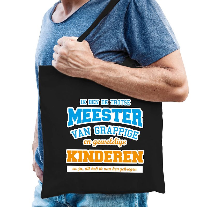 Foto van Trotse meester van geweldige kinderen cadeau tas zwart voor heren - feest boodschappentassen