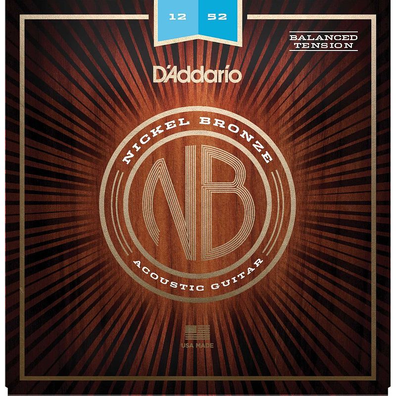 Foto van D'saddario nickel bronze balanced tension light gitaarsnaren