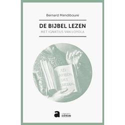 Foto van De bijbel lezen