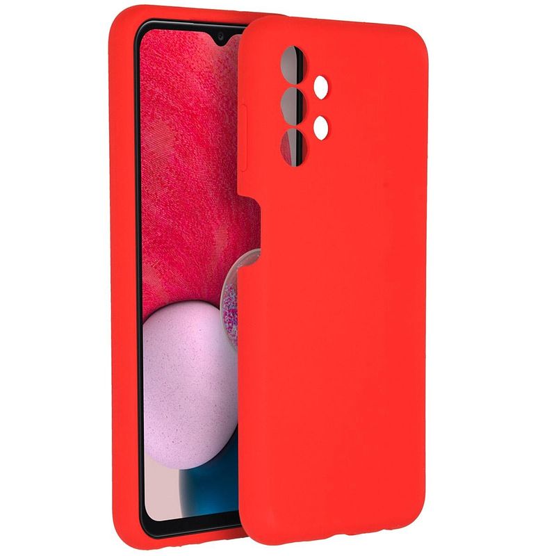 Foto van Accezz liquid silicone voor samsung galaxy a13 (4g) telefoonhoesje rood