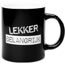 Foto van Zwart/witte mok/beker lekker belangrijk 300 ml - feest mokken