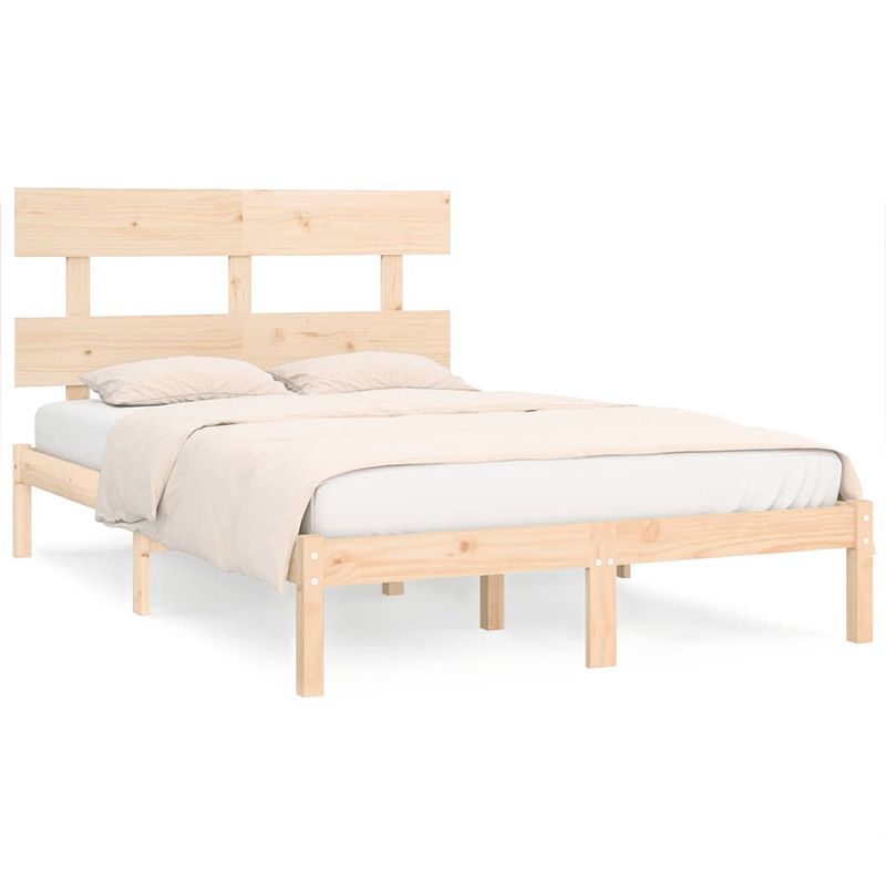 Foto van The living store bedframe - grenenhout - 205.5 x 205.5 cm - rustiek design