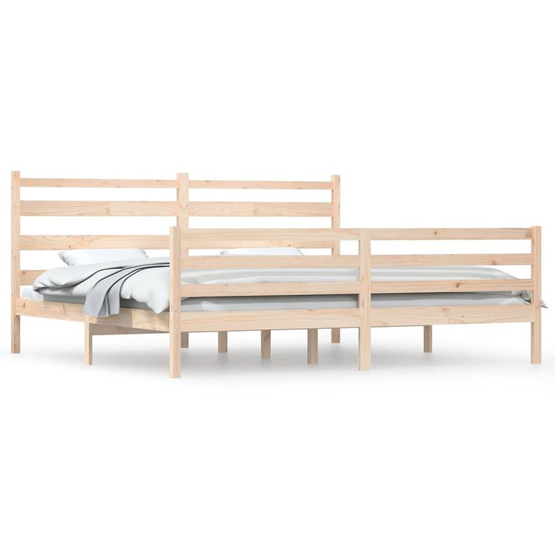 Foto van Vidaxl bedframe massief grenenhout 200x200 cm