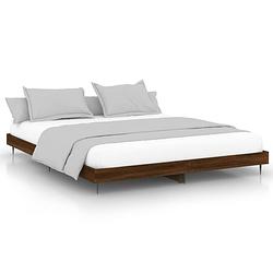 Foto van The living store bedframe bruineiken 203 x 183 x 20 cm - duurzaam hout - metalen poten - multiplex lattenbodem