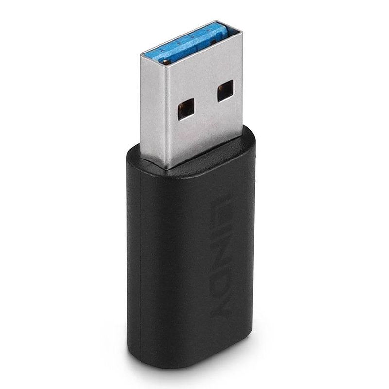 Foto van Lindy usb 3.2 gen 1 (usb 3.0) adapter [1x usb 3.2 gen 1 stekker a (usb 3.0) - 1x usb-c bus] 41904