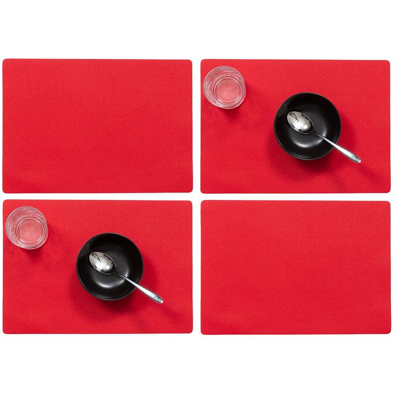 Foto van Set van 4x stuks stevige luxe tafel placemats plain rood 30 x 43 cm - placemats