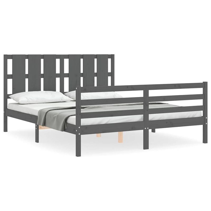 Foto van The living store bedframe grenenhout - grijs - 205.5 x 165.5 x 100 cm - functioneel hoofd- en voeteneinde - montage