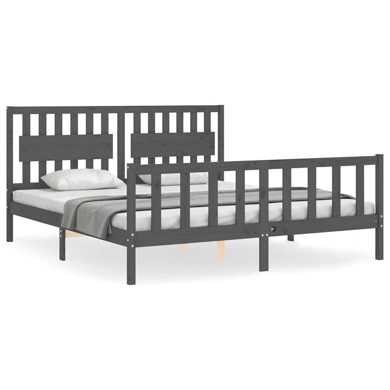 Foto van The living store grenenhouten bedframe - grijs - 205.5 x 185.5 x 100 cm (lxbxh) - multiplex lattenbodem - functioneel