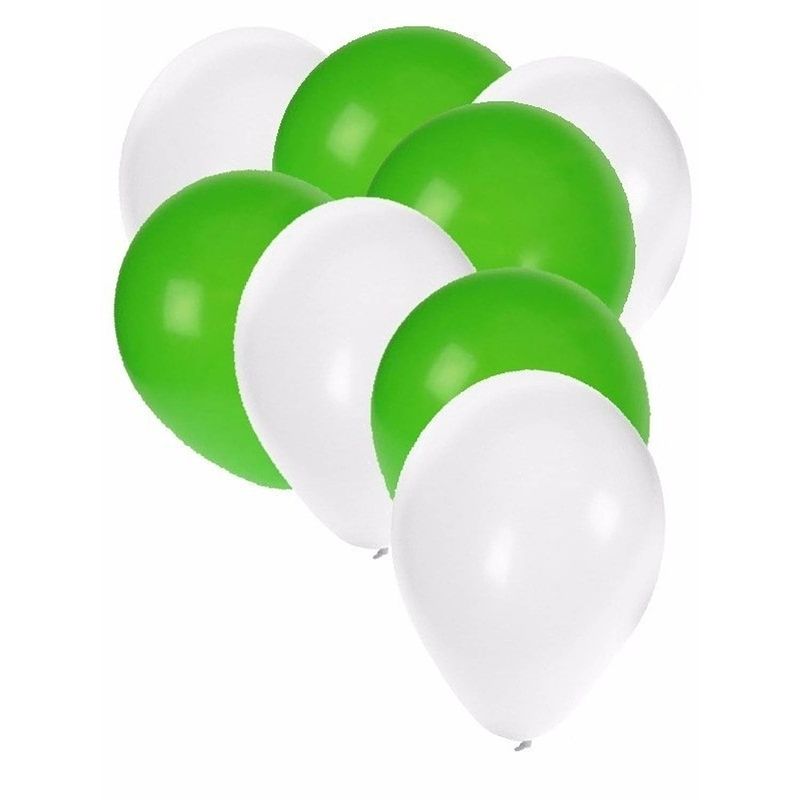 Foto van 50x witte en groene ballonnen - ballonnen