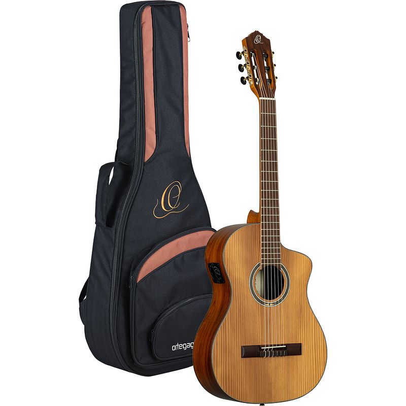 Foto van Ortega thermo series rce23ro guitar elektrisch-akoestische klassieke gitaar met gigbag