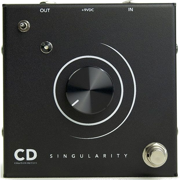 Foto van Collision devices singularity black fuzz effectpedaal