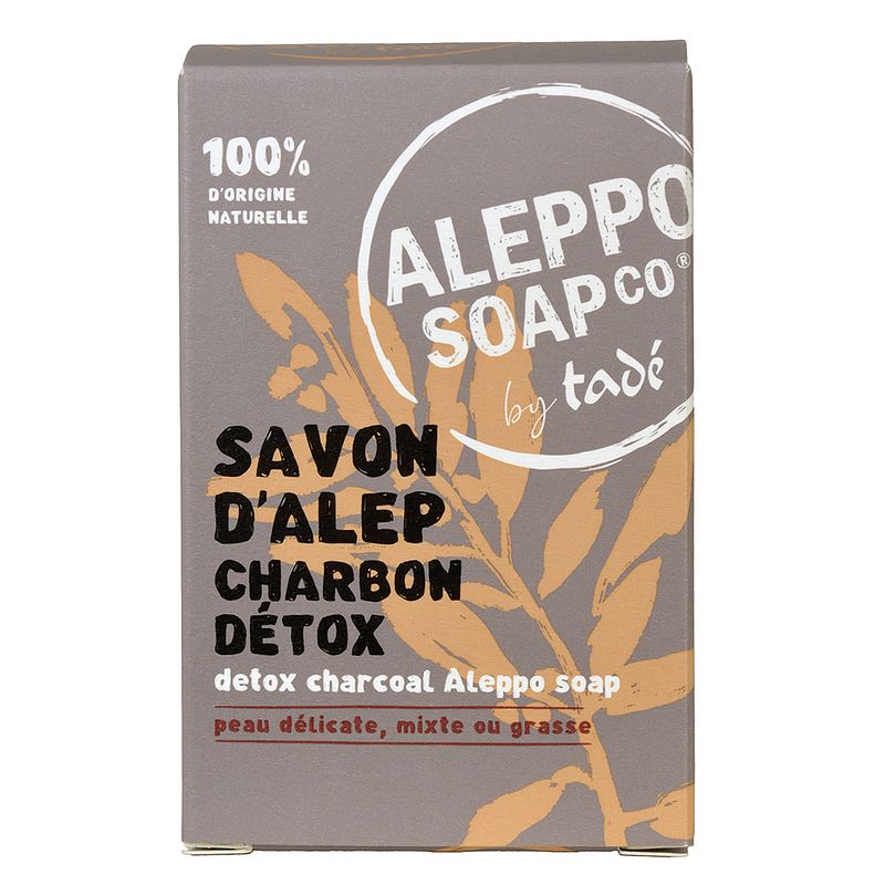 Foto van Aleppo detox charoal aleppo soap