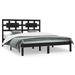 Foto van The living store houten bedframe - 205.5 x 205.5 x 31 cm - massief grenenhout