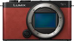 Foto van Panasonic lumix dc-s9 body rood