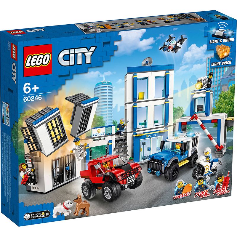 Foto van Lego® city 60246 politiebureau