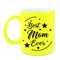 Foto van Best mom ever cadeau koffiemok / theebeker neon geel 330 ml - feest mokken