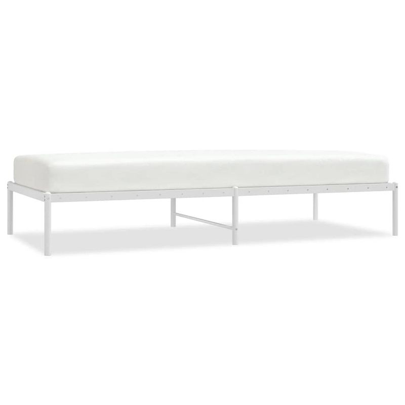 Foto van The living store bedframe classic - metalen - 207 x 95 x 31 cm - robuust en elegant