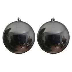 Foto van 2x grote raam/deur/kerstboom decoratie zilveren kerstballen 25 cm glans - kerstbal