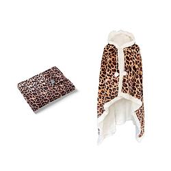 Foto van Linnick flanel fleece deken + hoodie leopard - bruin - 140x200cm - 130x180cm