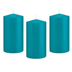 Foto van 8x kaarsen turquoise blauw 8 x 15 cm 69 branduren sfeerkaarsen - stompkaarsen