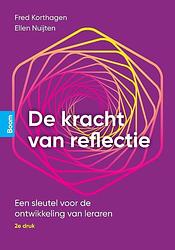 Foto van De kracht van reflectie 2e druk - ellen nuijten, fred korthagen - paperback (9789024448845)