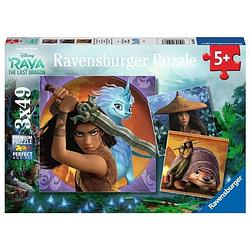 Foto van Ravensburger legpuzzels van 3x49 stukjes - raya, de dappere krijger / disney raya en de laatste draak