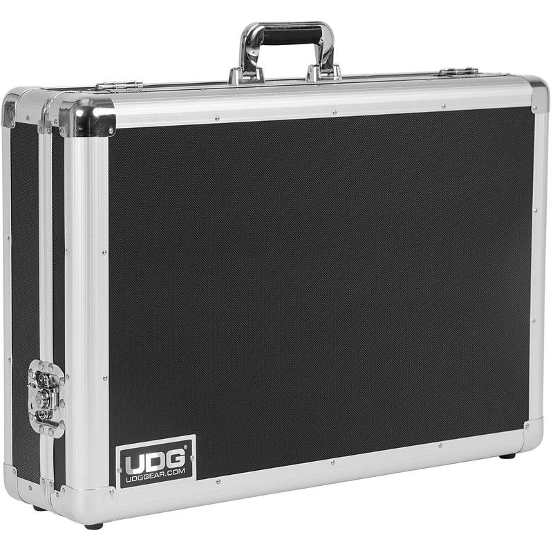 Foto van Udg ultimate pick foam flight case multi format xl silver koffer voor dj-controller