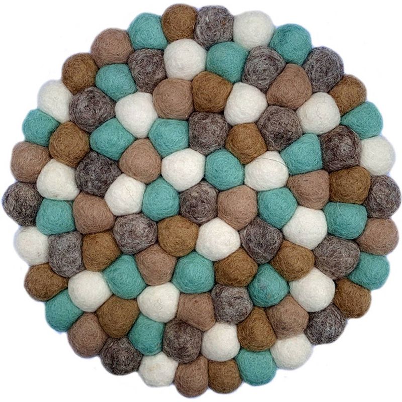 Foto van Onderzetter vilt bolletjes - ijsblauw/groen, beige, naturel, wit - 20cm - fairmade