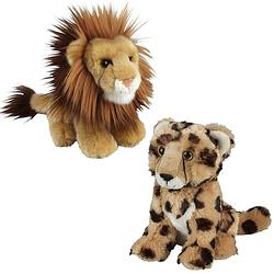 Foto van Knuffeldieren set leeuw en cheetah luipaard pluche knuffels 18 cm - knuffeldier