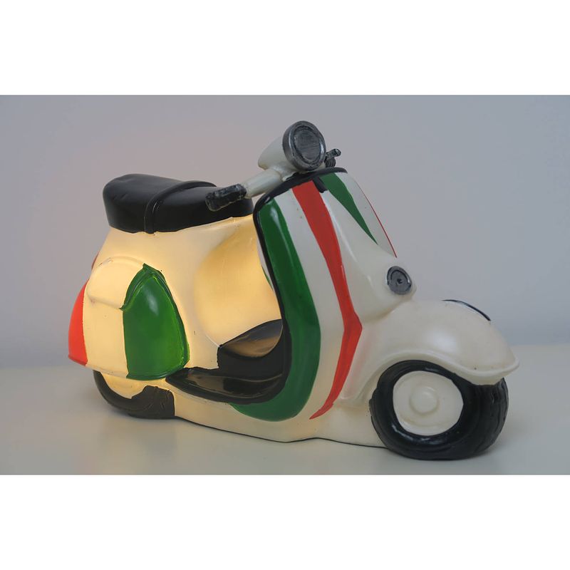 Foto van Tafellamp nachtlamp vespa scooter italy