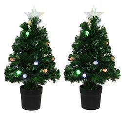 Foto van 2x stuks fiber optic kerstbomen/kunst kerstbomen met verlichting en ster piek 60 cm - kunstkerstboom