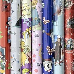 Foto van Disney assortiment cadeaupapier voor kerst - 200 x 70 cm - 7 rollen