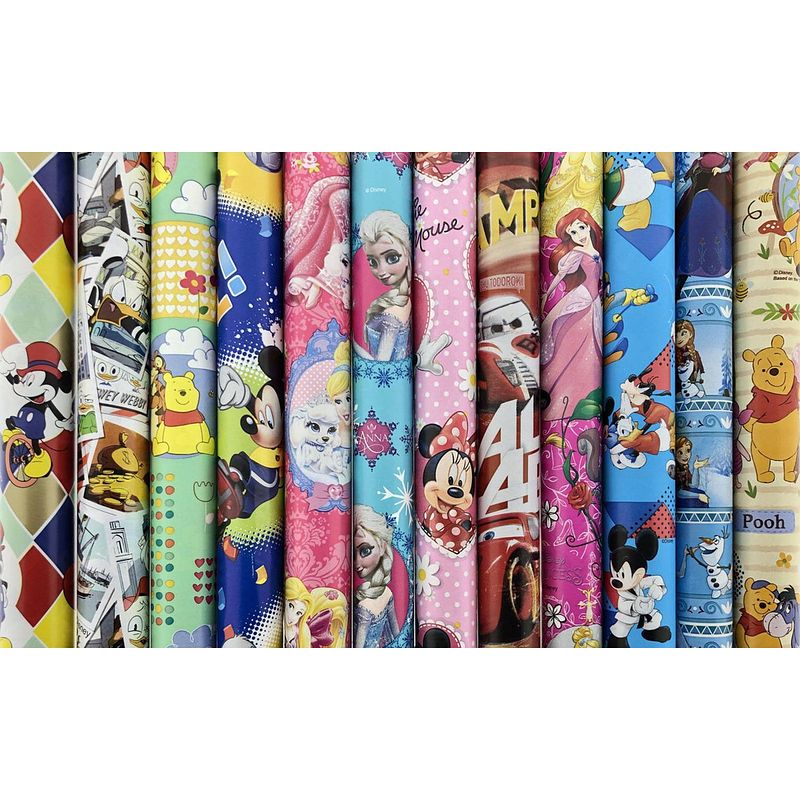 Foto van Disney assortiment cadeaupapier inpakpapier voor kinderen - 200 x 70 cm - 5 stuks