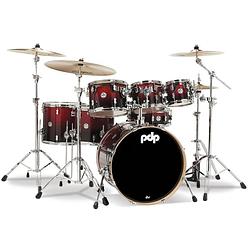 Foto van Pdp drums pd806070001 concept maple red to black sparkle 7d. shellset