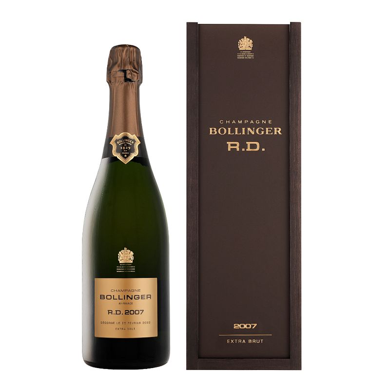 Foto van Bollinger r.d 2007 + wooden gb 75cl wijn + giftbox