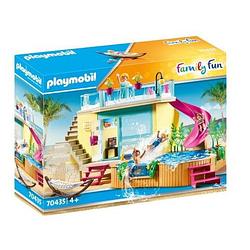 Foto van Playmobil family fun bungalow met zwembad 70435