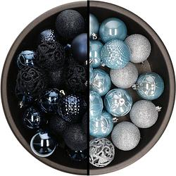 Foto van Kunststof kerstballen 74x stuks donkerblauw en lichtblauw 6 cm - kerstbal