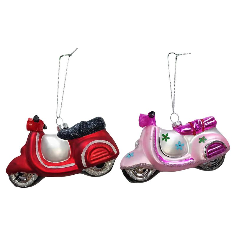 Foto van Iko kersthangers scooters - 2x st - roze en rood - 11,5 cm - glas - kersthangers