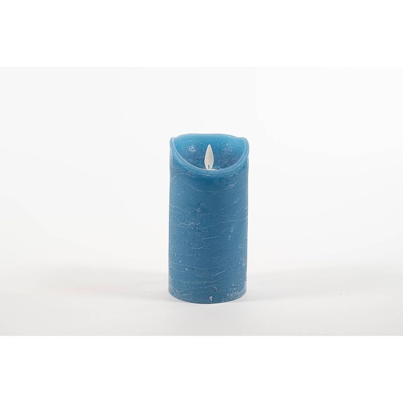 Foto van Rustic wax candle moving flame 7,5x15cm denim 3xaaa