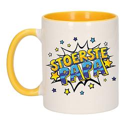 Foto van Stoerste papa cadeau mok / beker wit en geel 300 ml - feest mokken