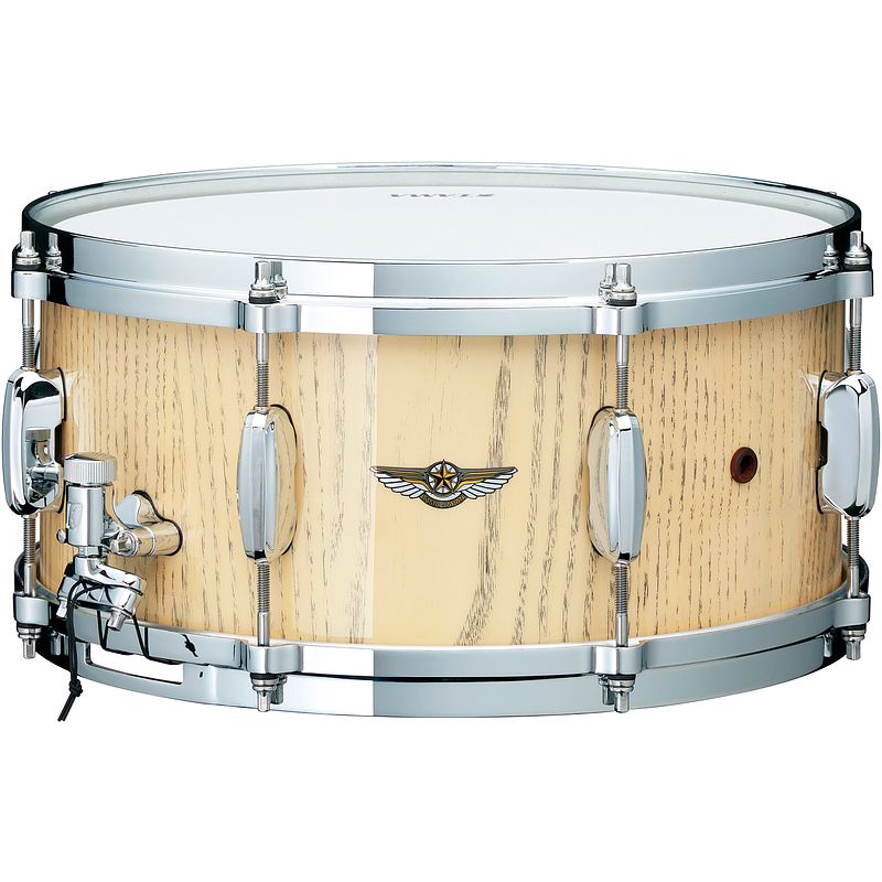 Foto van Tama tws1465-awc antique white japanese chestnut star walnut snaredrum 14 x 6.5