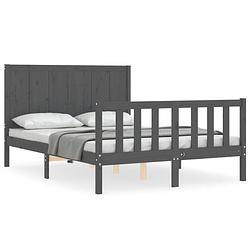 Foto van The living store bed grenenhouten - 195.5 x 145.5 x 100 cm - grijs