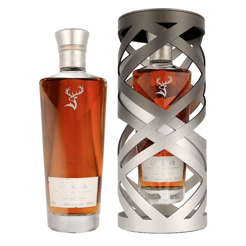 Foto van Glenfiddich 30 years old suspended time 70cl whisky + giftbox